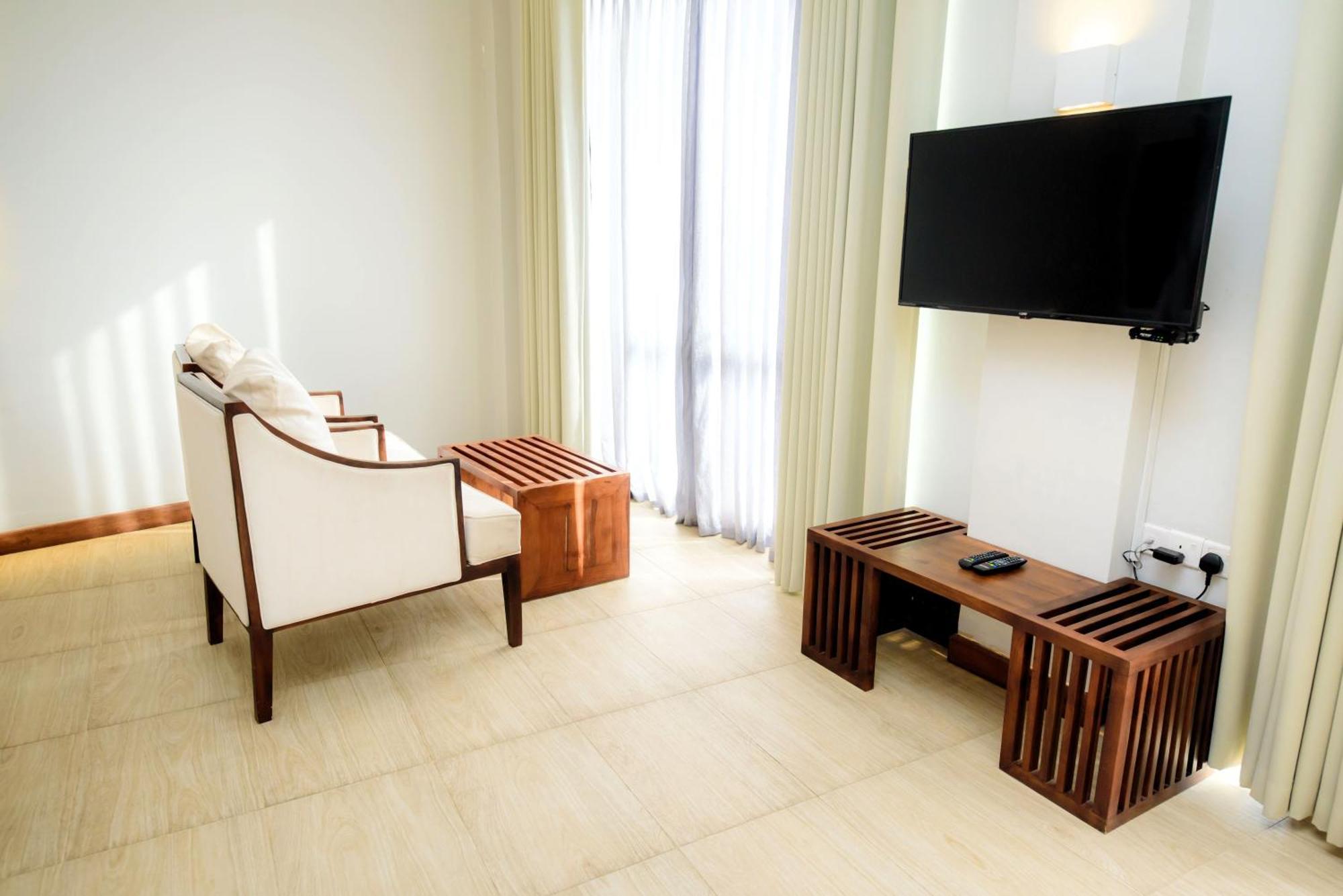 Hotel Refresh Blue 히카두와 외부 사진